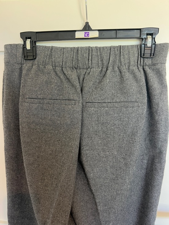 Vince Gray High-Rise Cropped Dress Pants - Picture 2 of 3